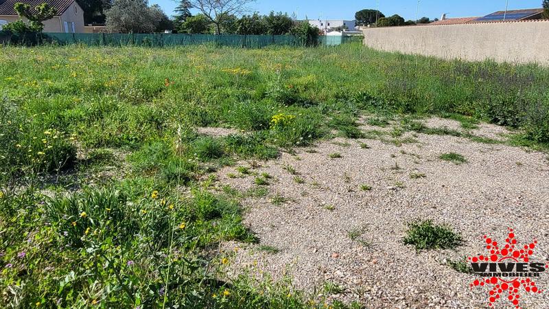 Terrain constructible - 618 m²