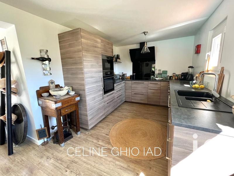 Maison - 120 m² - 4 pièces