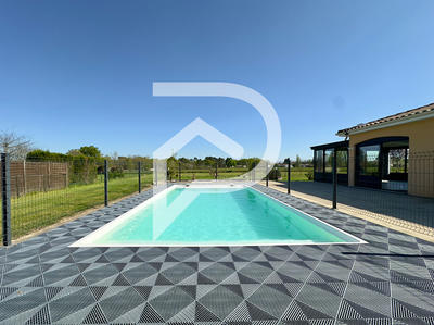 Maison - 156 m² - 6 pièces