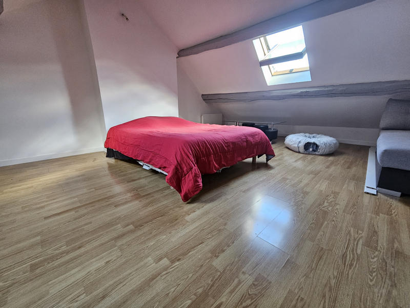 Appartement - 89 m² - 5 pièces