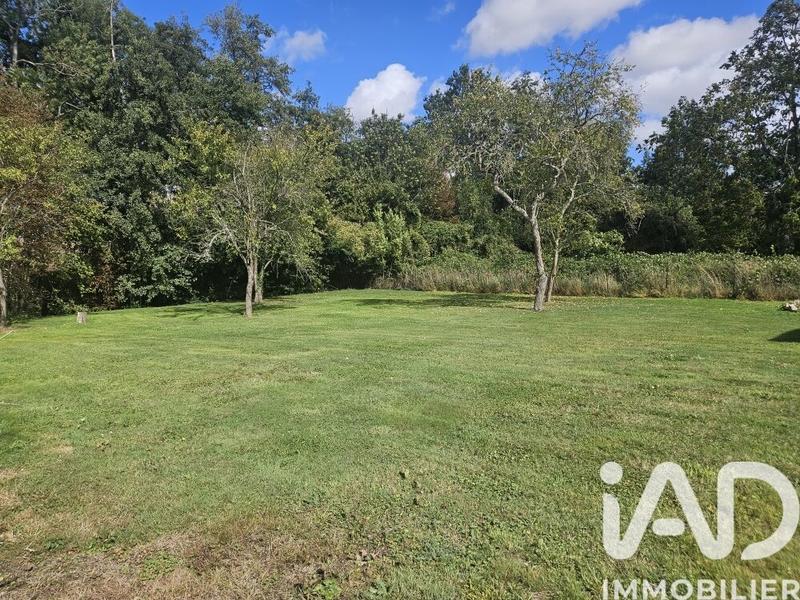 Maison - 232 m² - 7 pièces