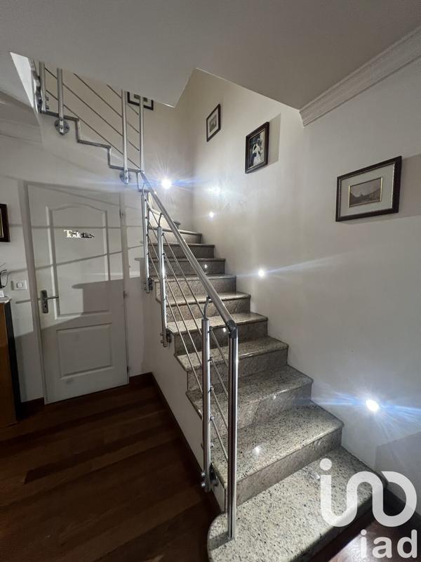 Maison - 142 m² - 5 pièces