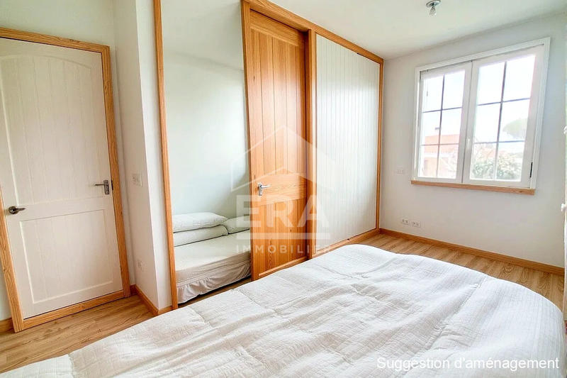 Maison - 196 m² - 7 pièces