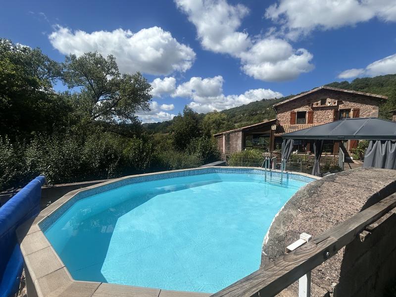 Maison de domaine - 242 m² - 8 pièces