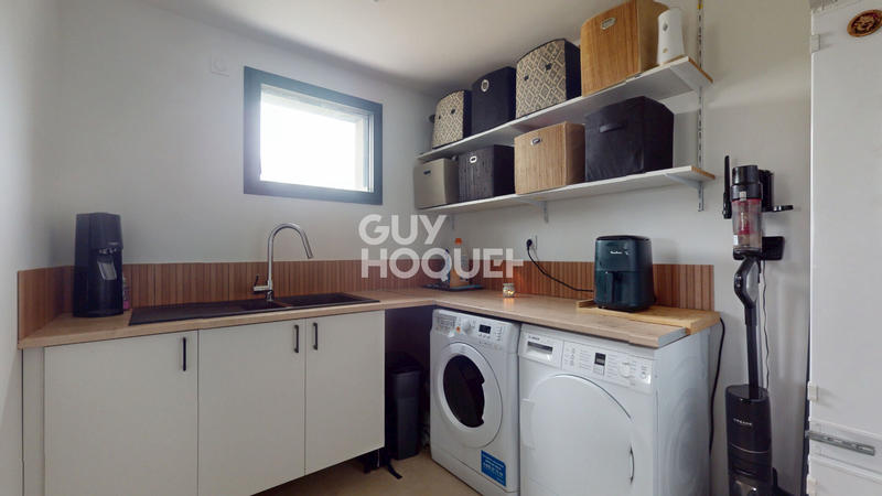 Maison - 121 m² - 5 pièces