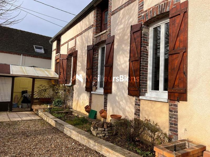 Maison de village - 101 m² - 4 pièces