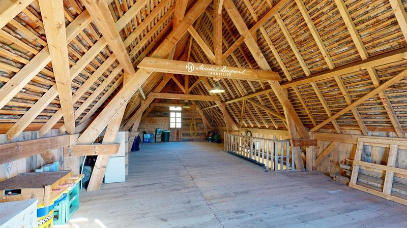 Maison - 200 m² - 8 pièces