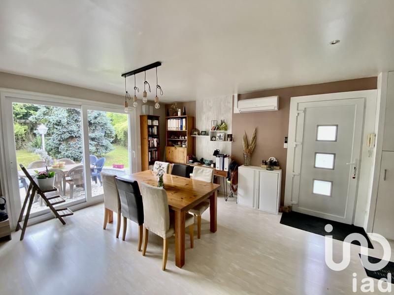 Maison - 121 m² - 5 pièces