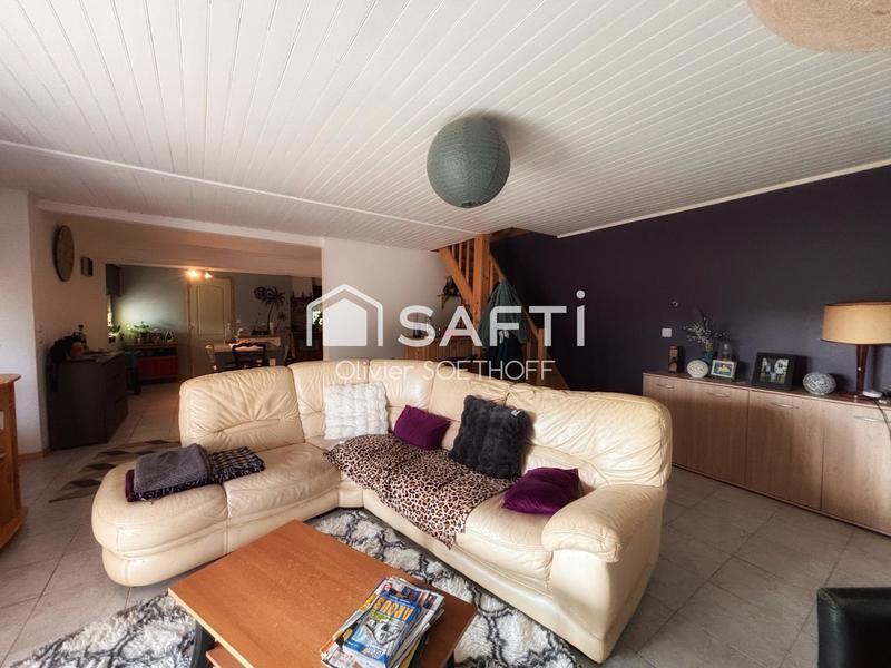 Maison - 130 m² - 9 pièces