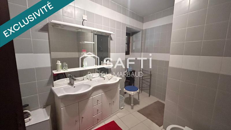 Maison - 380 m² - 8 pièces