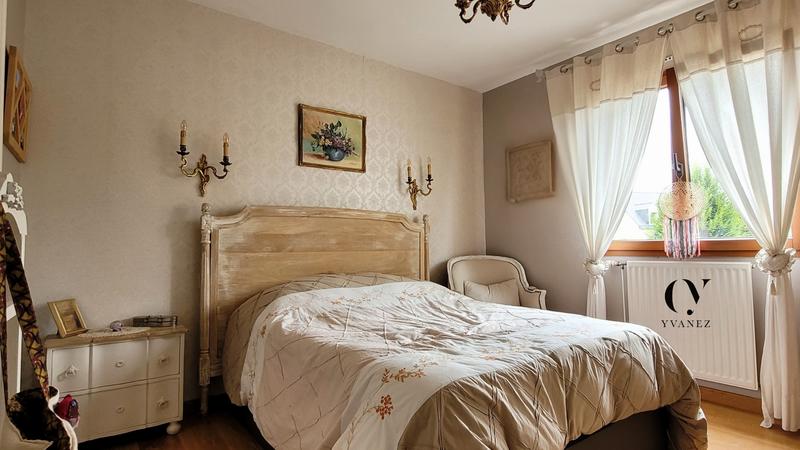 Maison - 136 m² - 7 pièces