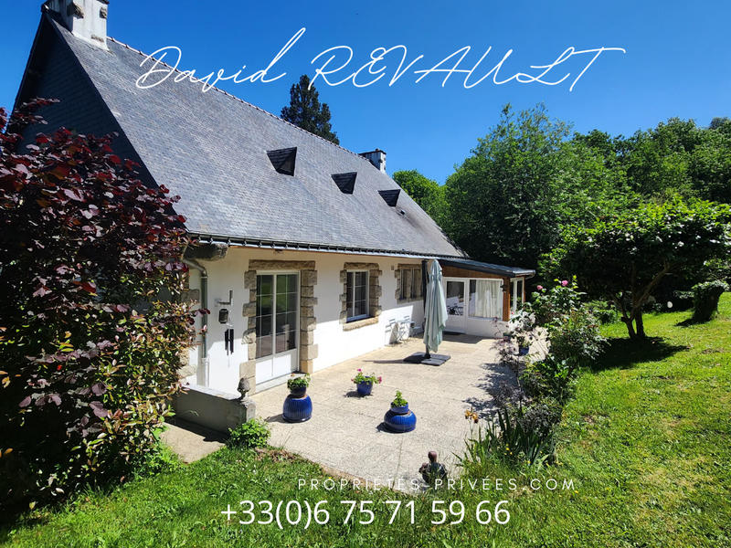 Maison - 180 m² - 9 pièces