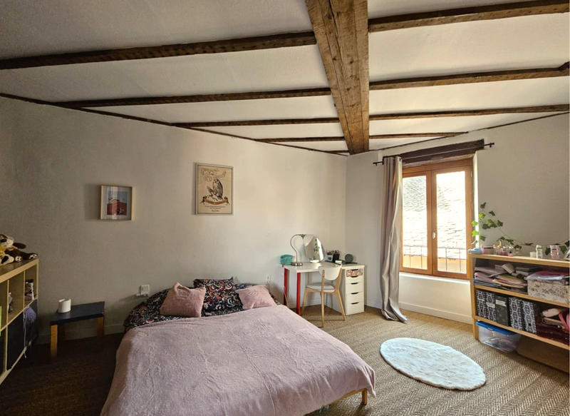 Appartement - 110 m² - 4 pièces