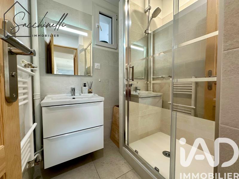 Appartement - 70 m² - 4 pièces