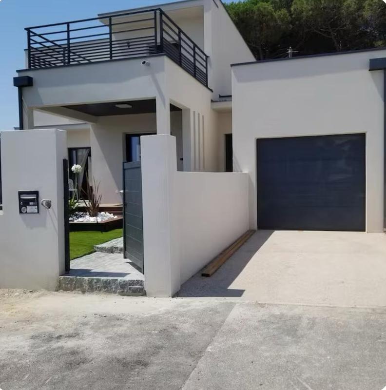 Maison - 120 m² - 4 pièces