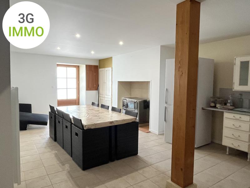 Maison de village - 110 m² - 3 pièces