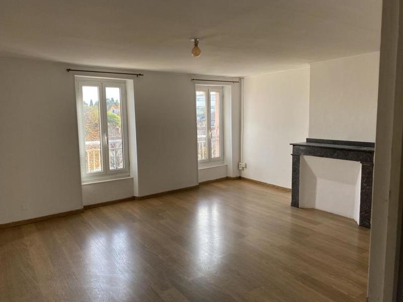 Appartement - 81 m² - 3 pièces