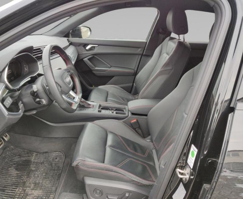 Audi Q3 Sportback 45 TFSIe 245 s-Line Hybride Rechargeable / Attache Remorque Matrix Led Sieges Elec à Memoire Coffre Keyless