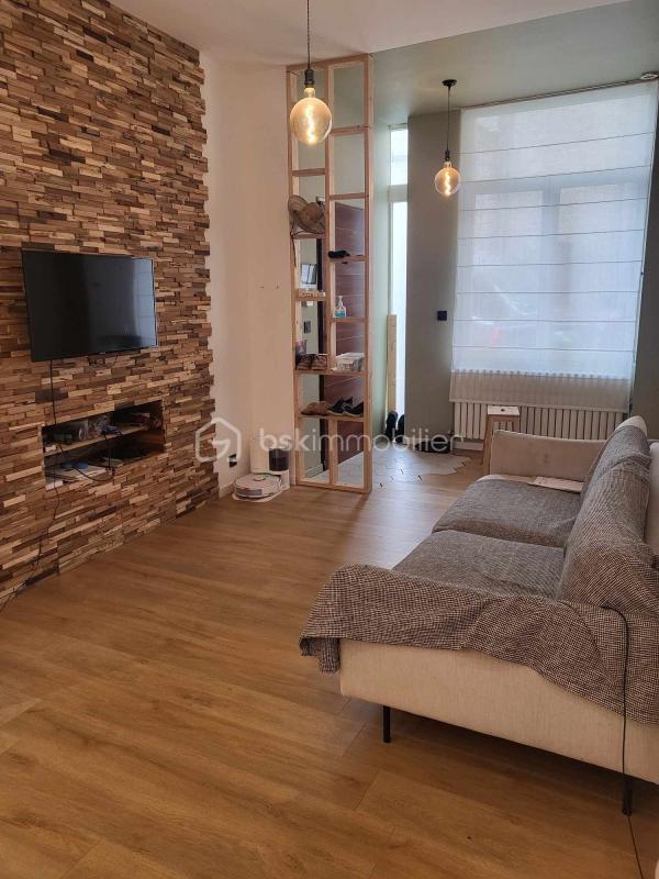 Immeuble - 166 m² - 6 pièces