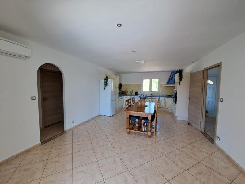 Maison - 170 m² - 7 pièces