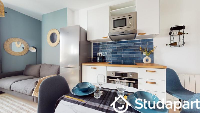 Chambre - 11 m² - 1 pièce