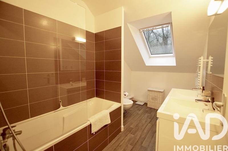 Maison - 84 m² - 4 pièces