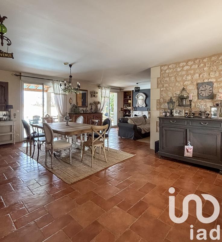 Maison - 297 m² - 11 pièces