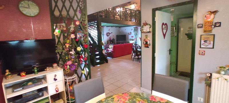 Maison - 140 m² - 5 pièces