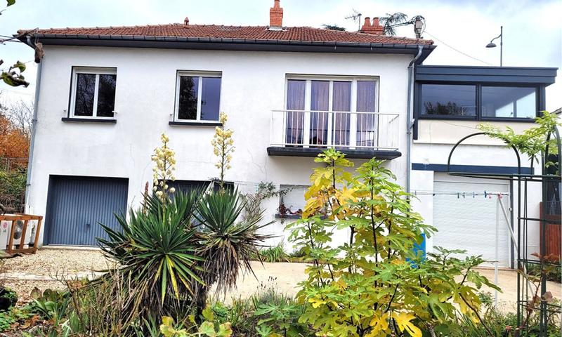 Maison - 146 m² - 7 pièces