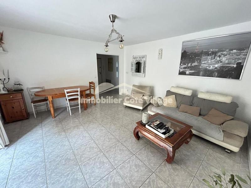 Appartement - 87 m² - 4 pièces