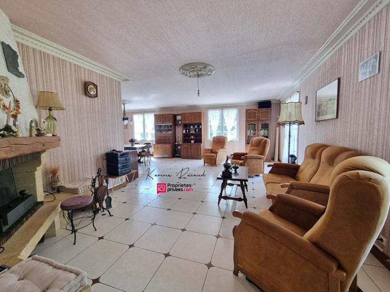 Maison - 174 m² - 7 pièces