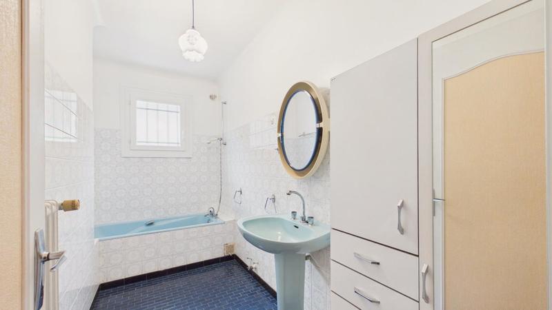 Pavillon - 174 m² - 7 pièces