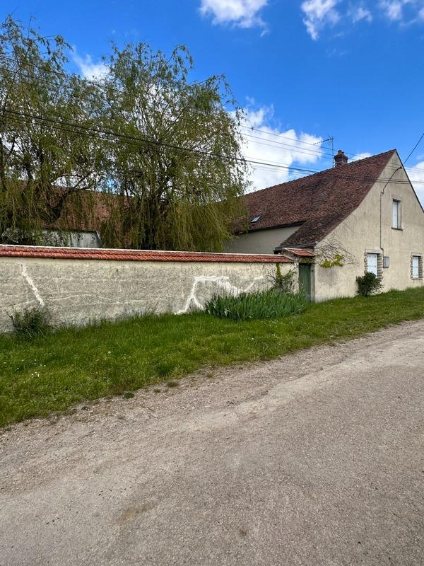 Propriété - 290 m² - 12 pièces