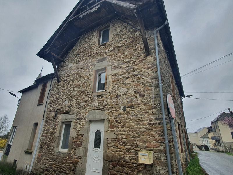 Maison de village - 165 m² - 7 pièces