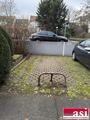 Parking / Garage - 10 m²