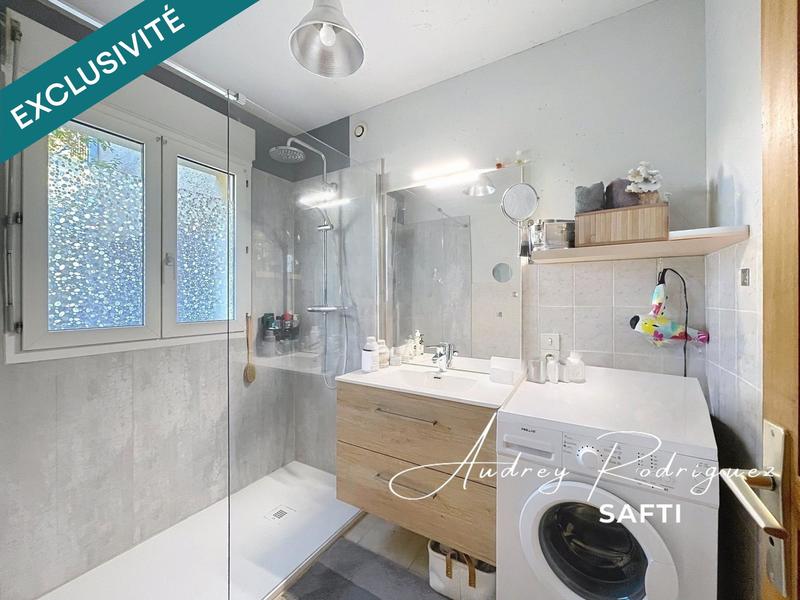 Maison - 166 m² - 7 pièces