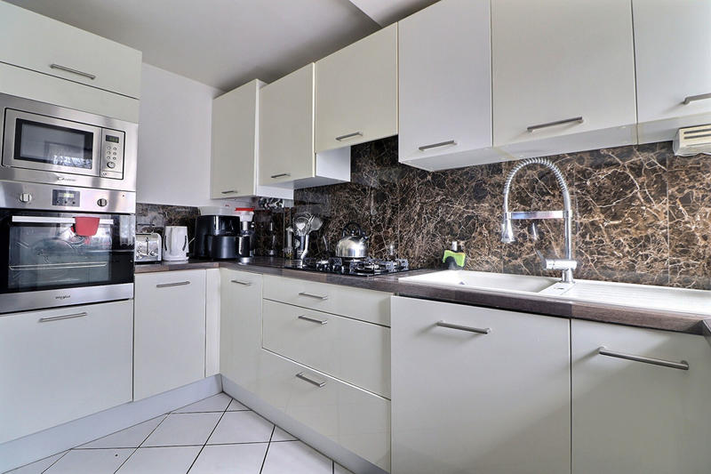 Maison - 86 m² - 5 pièces