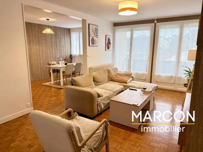 Appartement - 88 m² - 4 pièces
