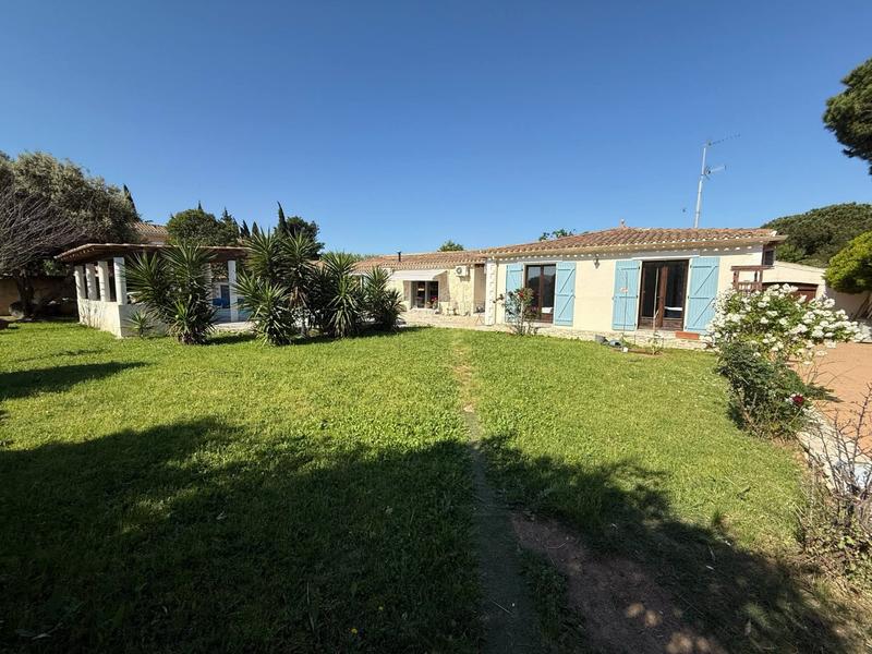 Maison - 276 m² - 6 pièces