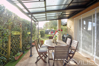 Maison - 92 m² - 4 pièces