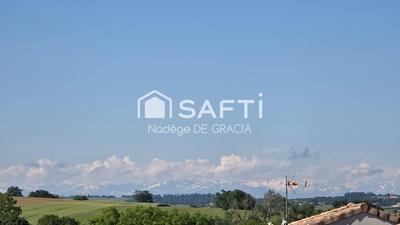 Maison - 211 m² - 6 pièces