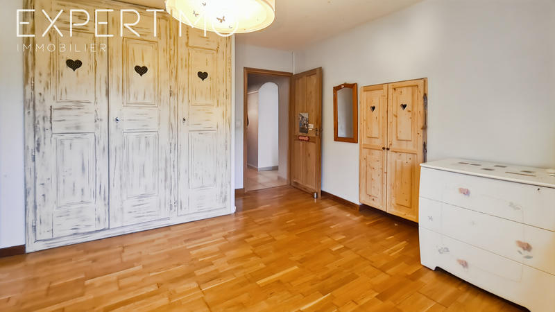 Maison - 171 m² - 6 pièces