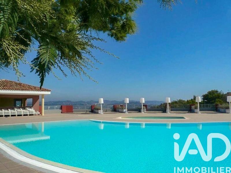 Appartement - 87 m² - 4 pièces