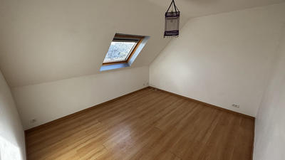 Maison - 110 m² - 7 pièces