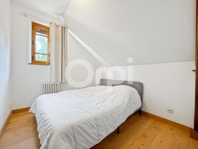 Moulin - 221 m² - 6 pièces