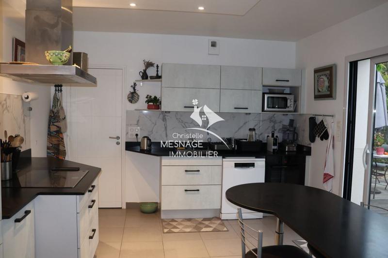 Maison - 168 m² - 7 pièces