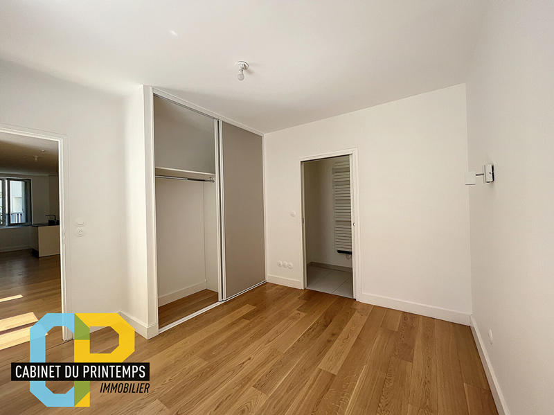 Appartement - 97 m² - 4 pièces