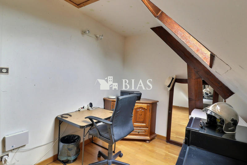 Maison - 101 m² - 5 pièces