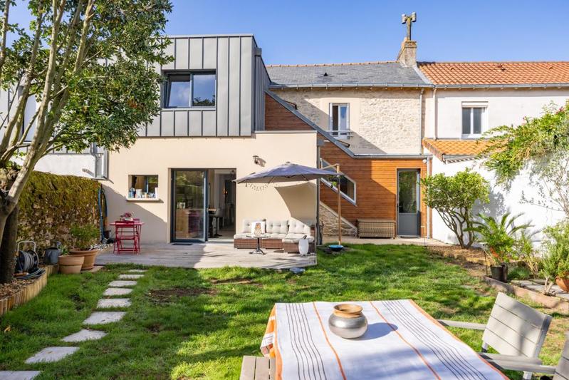 Maison - 145 m² - 7 pièces