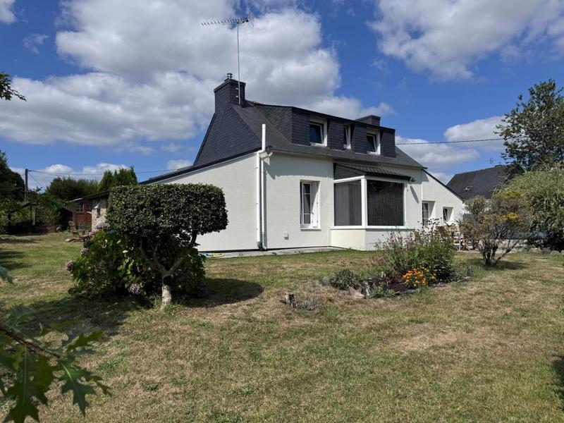 Maison - 92 m² - 4 pièces